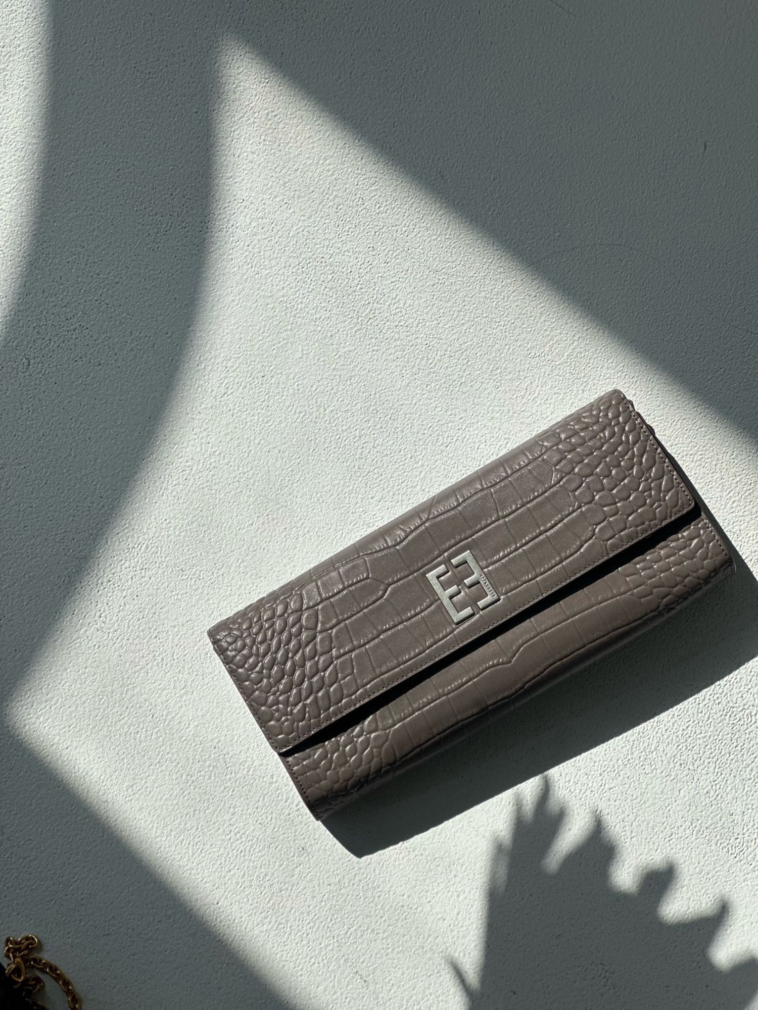 Как выбрать сумку, которая сделает ваш образ дороже? Как выбрать сумку, которая сделает ваш образ дороже?